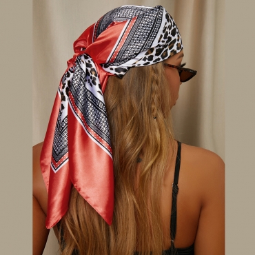

LW Leopard Print Large Square Bandana Headband, Red