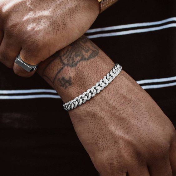 

LW Men Hollow-out Chain Bracelet, Silver