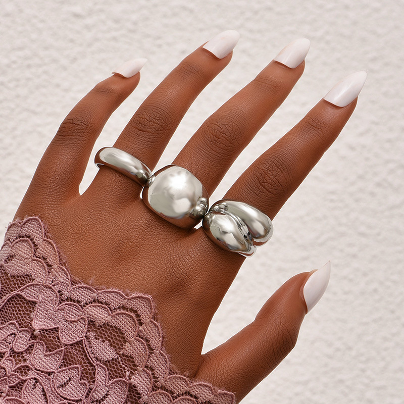 

LW Regular Metallic Ring, Silver