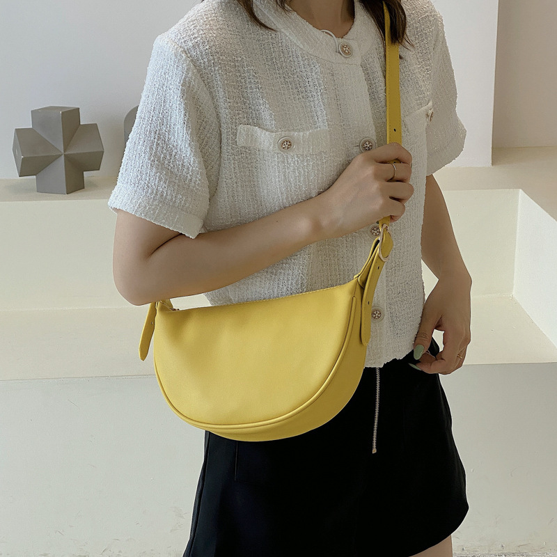 

LW Semi-circular Adjustable Strap Crossbody Bag, Yellow