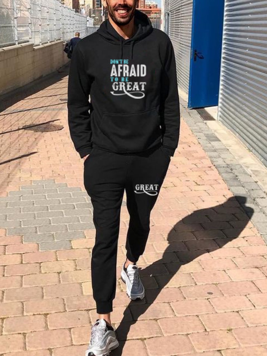 

LW Men Letter Print Pocket Design Tracksuit Set, Black
