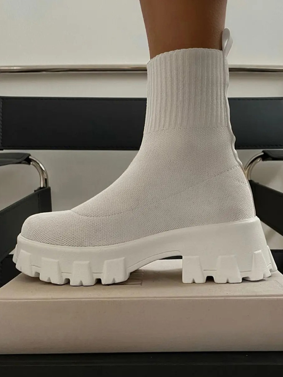 

LW Chunky Sole Booties, White