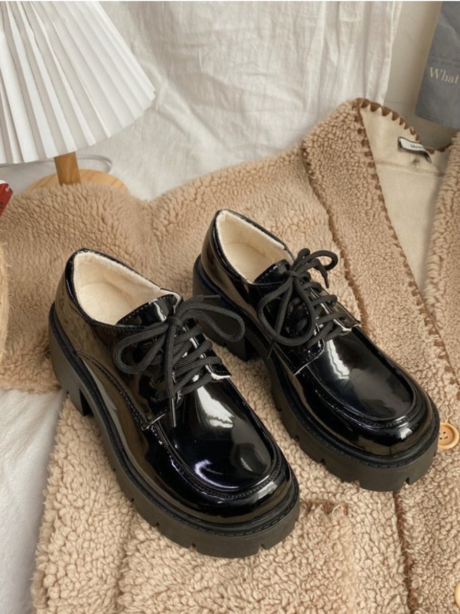 

LW Chunky Sole Platform Shoes, Black