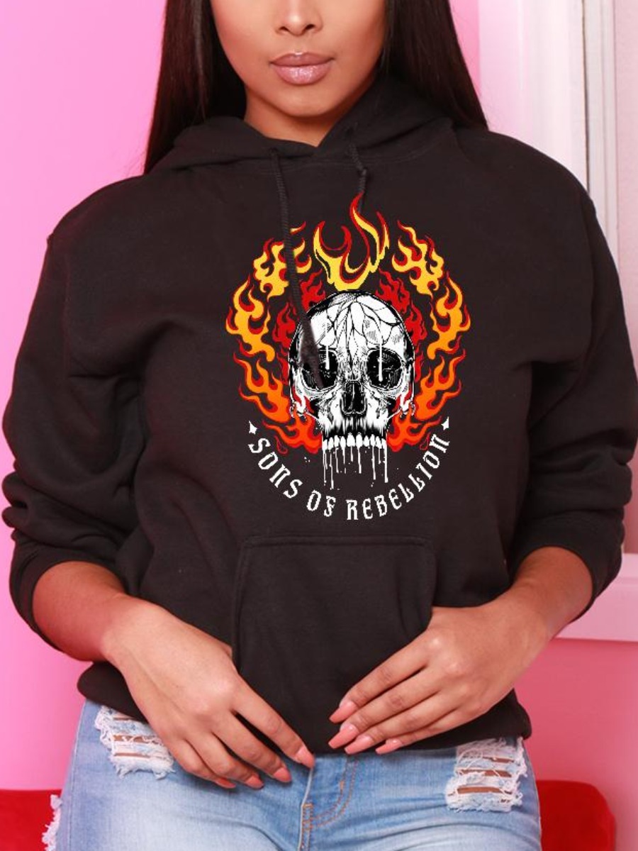 

LW Skull Print Pocket Design Pullover Hoodie, Black