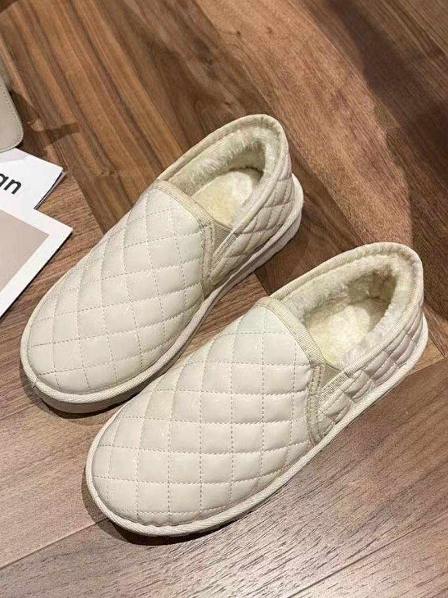 

LW Plush Slip-in Flats, Beige