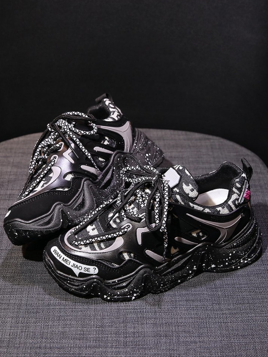 

LW Bandage Design Patchwork Sport Sneaker, Black