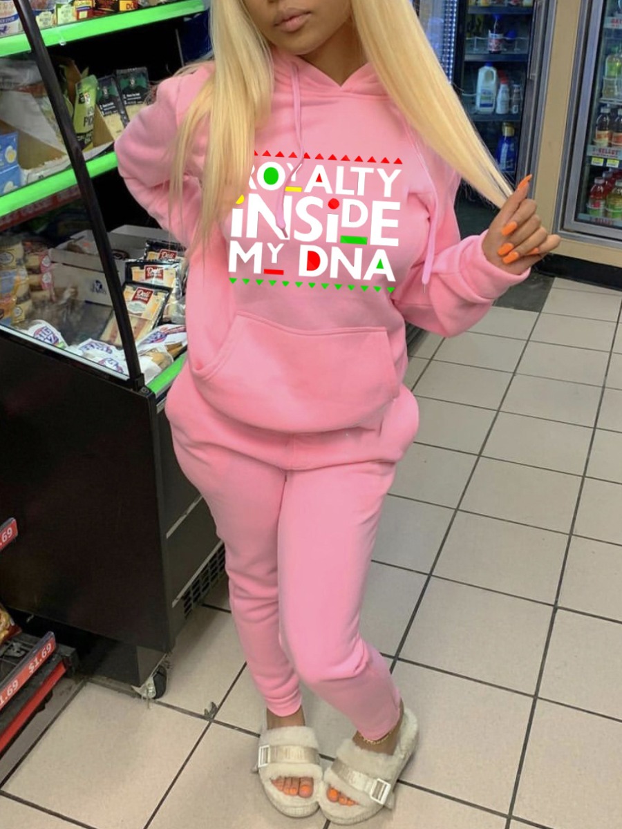 

LW Geometric Letter Print Tracksuit Set, Pink