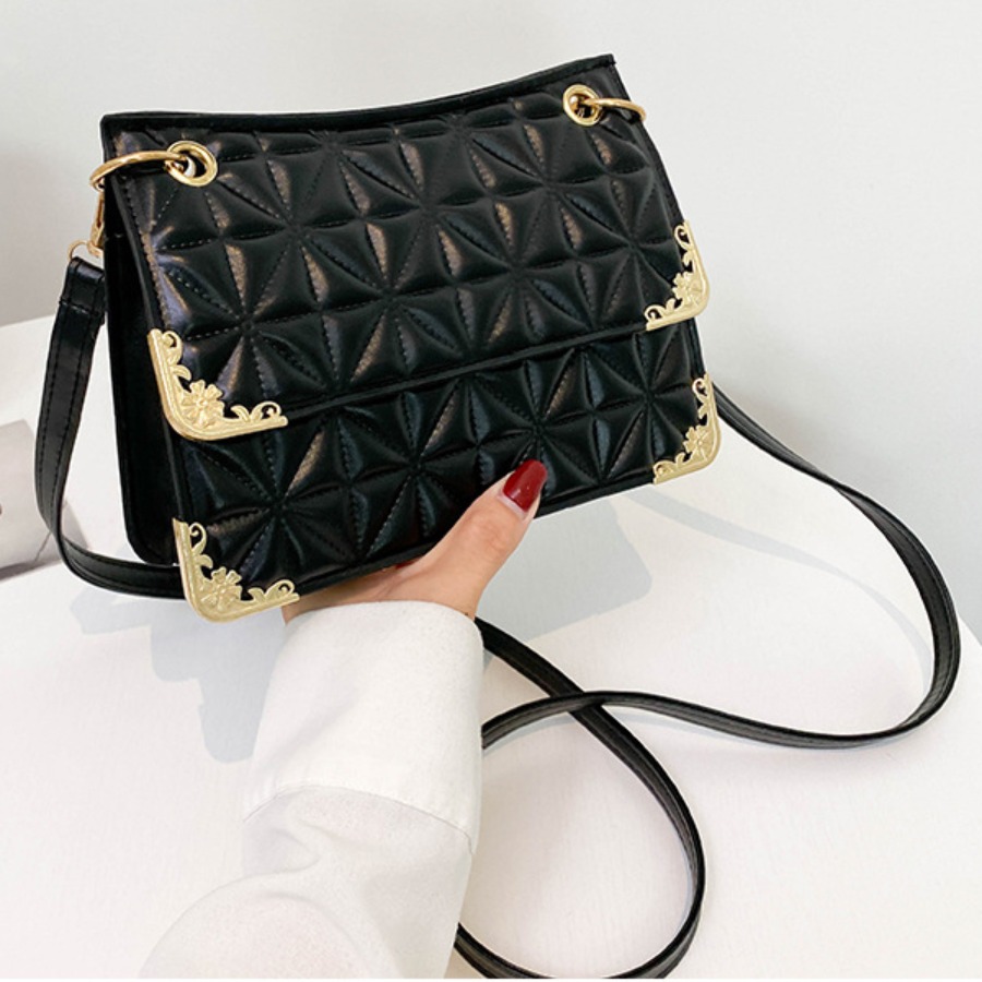 

LW Metal Decor Crossbody Bag, Black