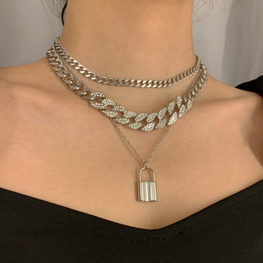 

LW Padlock Chain Multilayer Necklace, Rose gold