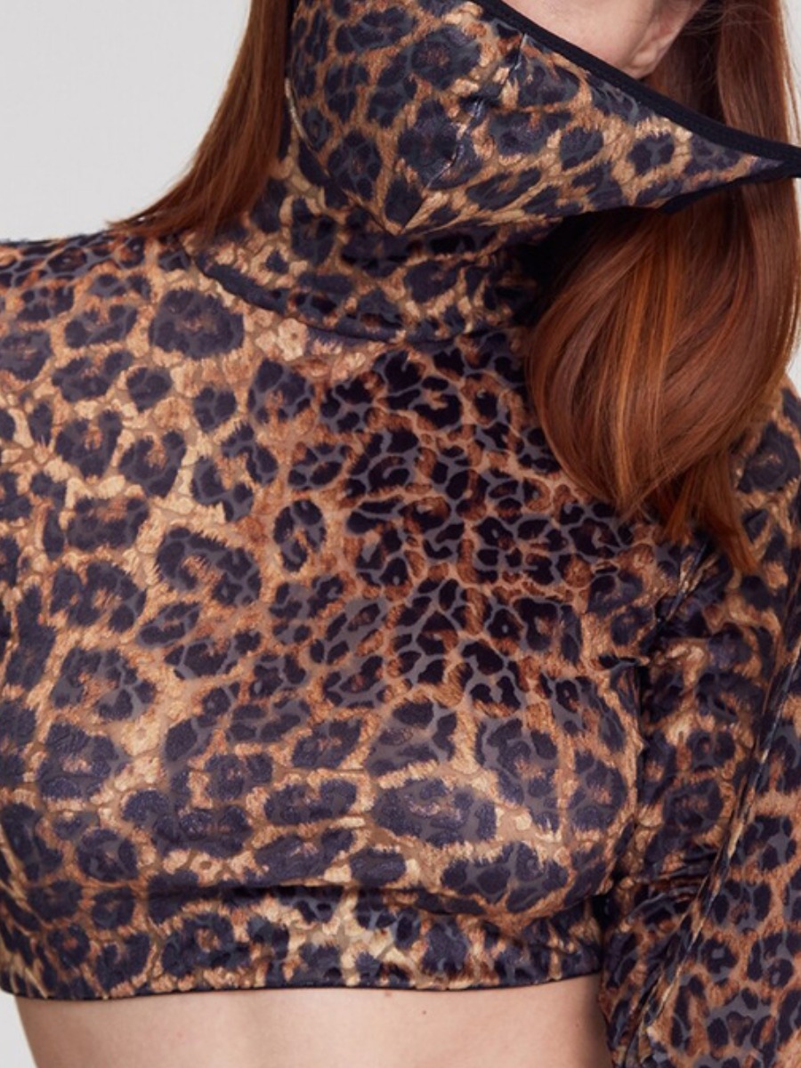 

LW Leopard Print Crop Top Base Layer
