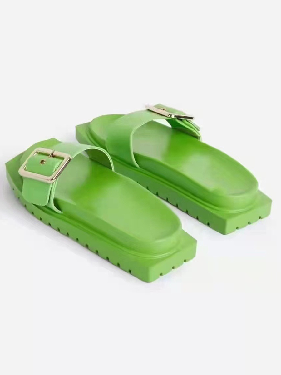 

LW Buckle Design Slippers, Green