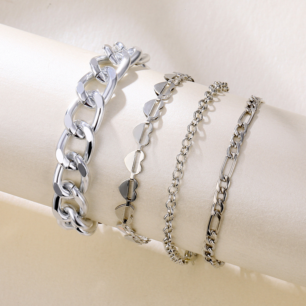 

LW Chain Heart Bracelet, Silver