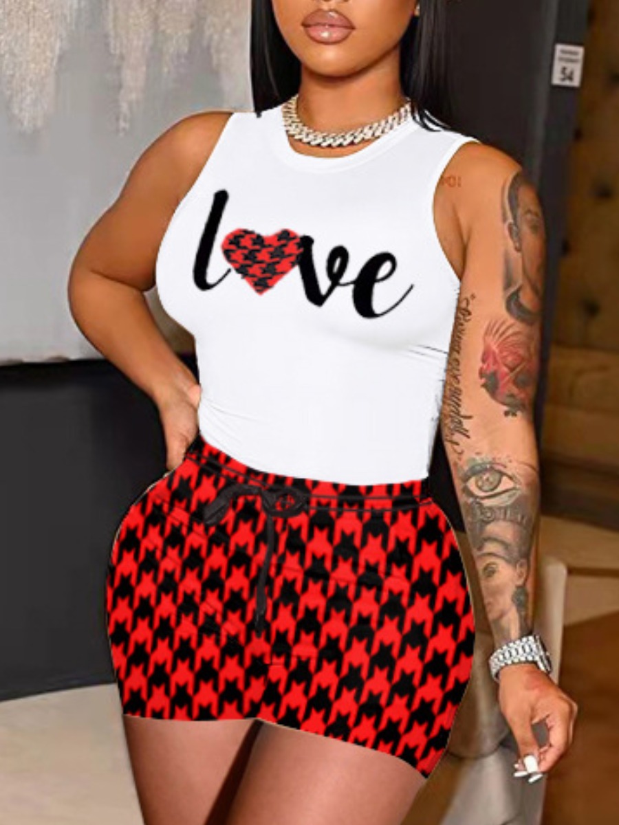

LW Houndstooth Letter Print Shorts Set, Red