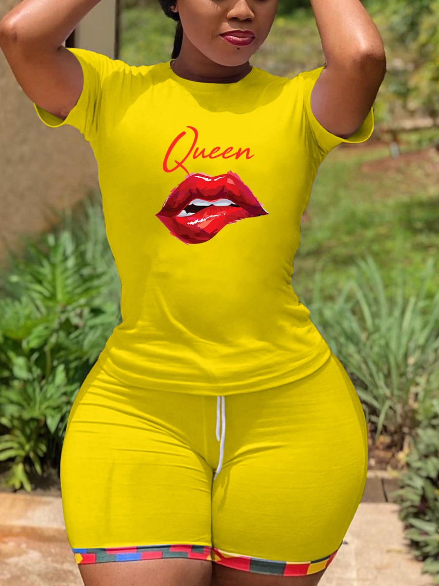 

LW Queen Letter Lip Print Shorts Set, Yellow