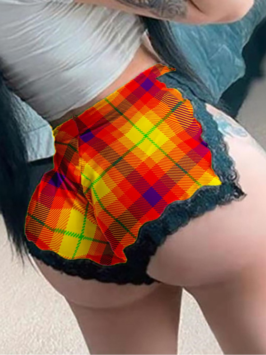 

LW Mid Waist Lace Plaid Print Shorts, Red
