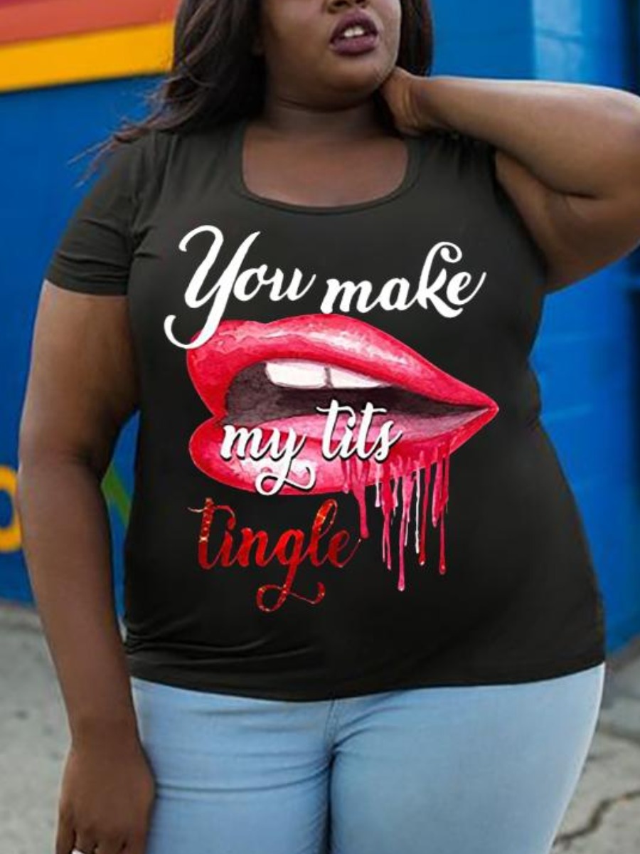 

LW Plus Size Letter Lip Print T-shirt, Black