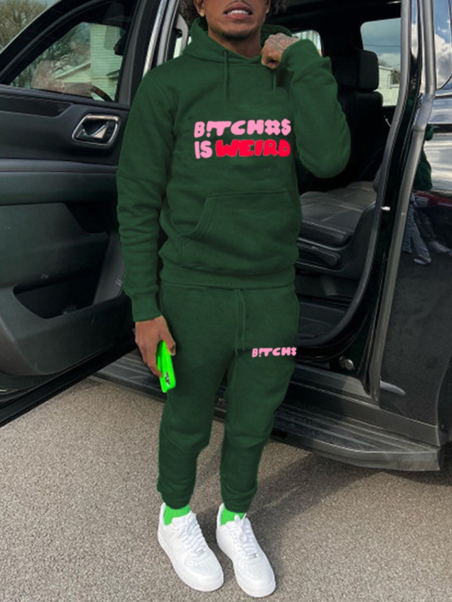 LovelyWholesale Men Letter Print Kangaroo Pocket Tracksuit Set Fall Casual Hooded Collar Spring Summer 2024