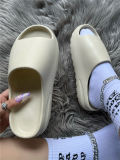 LW Round Toe Slippers