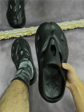 LW Men Cut Out Slippers