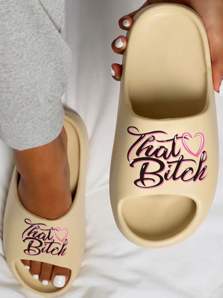 LW Heart Letter Print Slippers