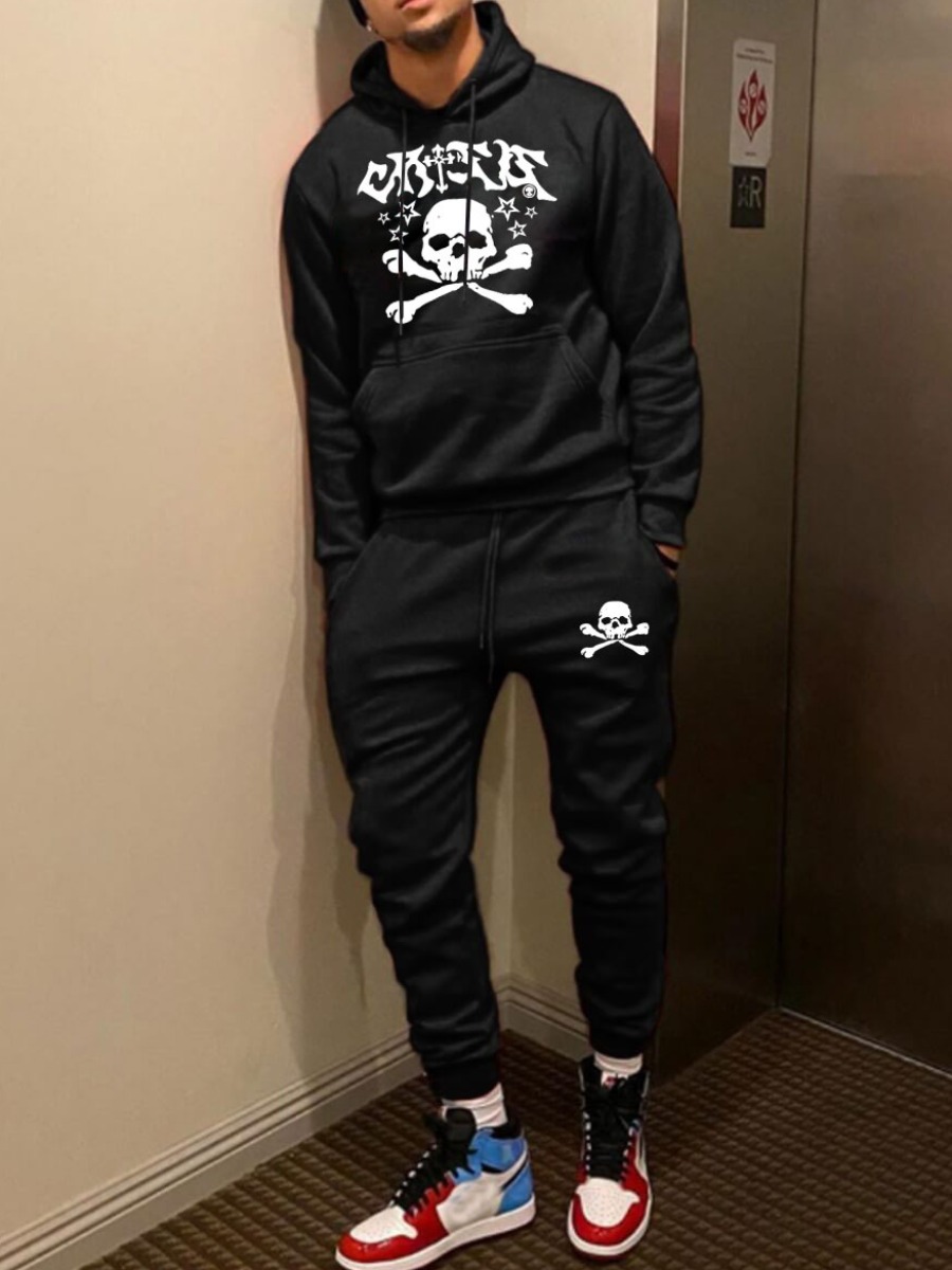 LW Men Skull Head Letter Print Kangaroo Pocket Tra
