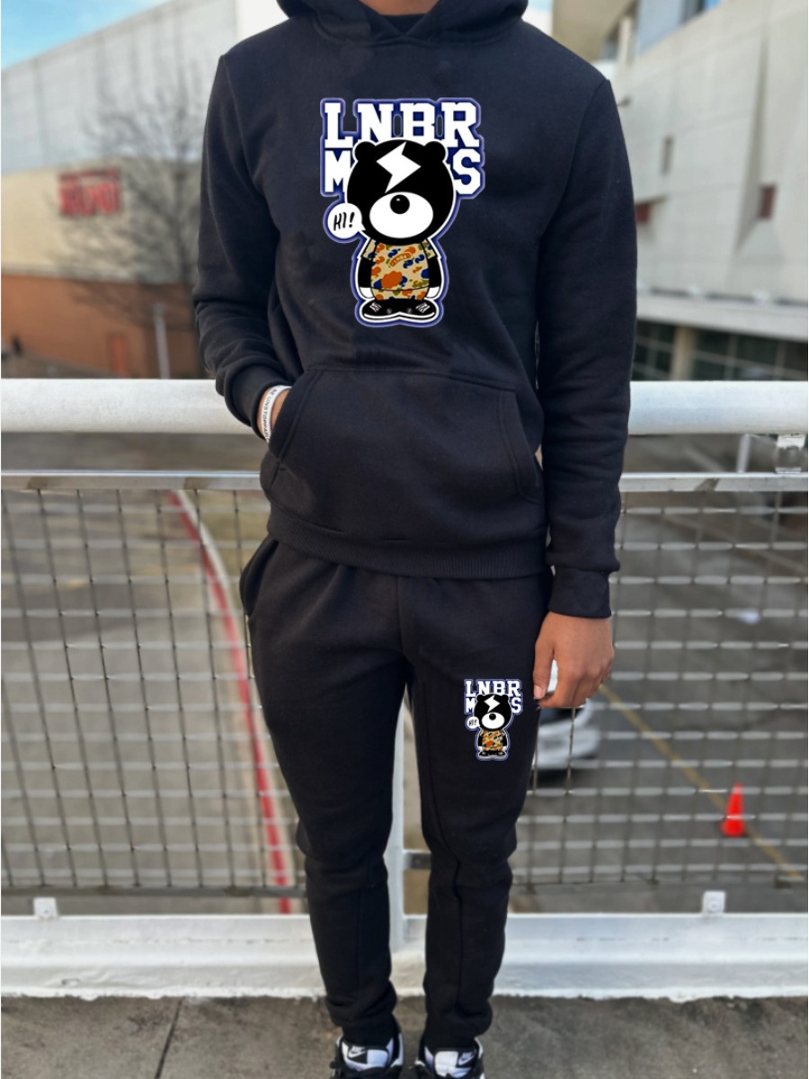 LW Men Cartoon Letter Print Kangaroo Pocket Tracks