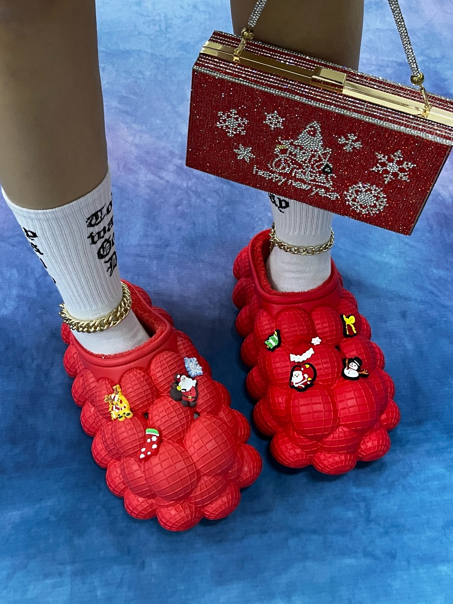 LW Santa Claus Decor Bubble Slippers