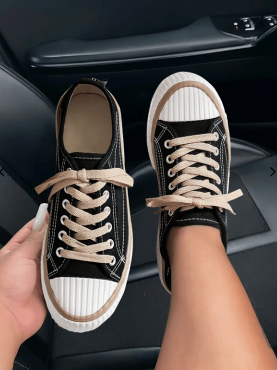 LW Round Toe Platform Flats