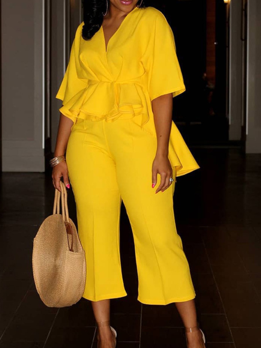 LovelyWholesale Plus Size Bandage Design Wrapped Pants Set Spring Half Sleeve Elegant Ruched V Neck  3X Spring Summer 2024