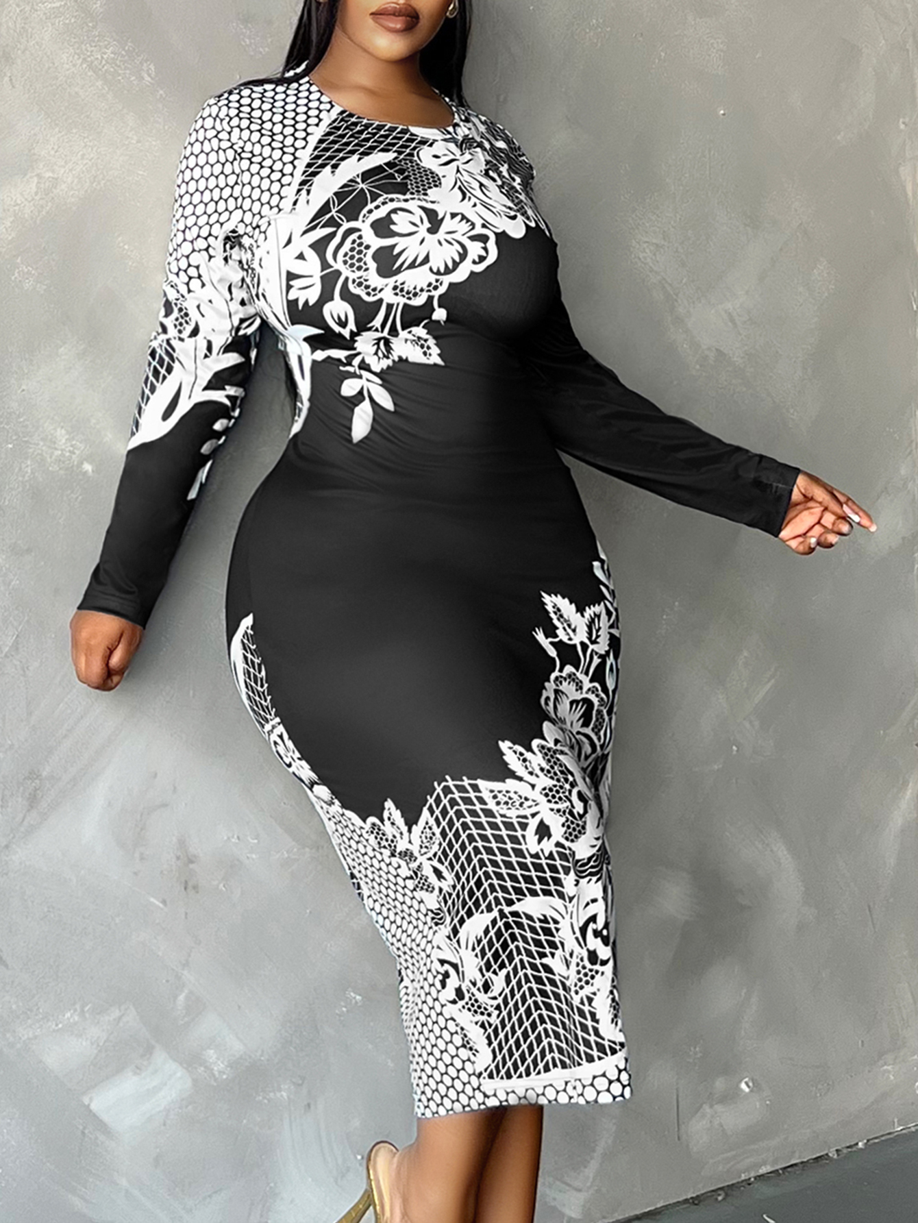 LW BASICS Plus Size Geometric Floral Print Bodycon Dress