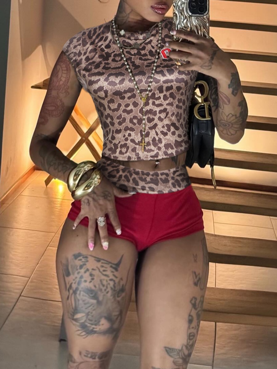 LW SXY Sxy Polyester Round Neck Pattern Leopard Print Short Sleeve Leopard Two-piece Shorts Set