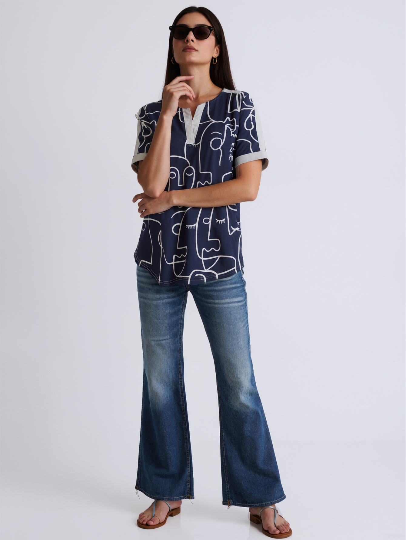 LW V Neck Abstract Print T-shirt